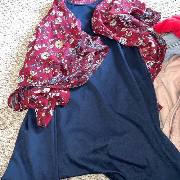 XS 2-Piece Dress Set - Picture 2 of 4